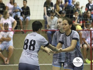 
<a style='margin-left: 5px;' class='btn btn-xs btn-social btn-facebook' href='https://www.facebook.com/sharer/sharer.php?u=https://www.boladovale.com.br/imgs/800-800-90/conteudo/fotos/1837/img9372.jpg' rel='popup' data-width='500' data-height='400'><i class='fa fa-facebook'></i>Compartilhar <span class='hidden-xs'>no Facebook</span>
</a> 
<a class='btn btn-default btn-xs' target='_blank' href='imgs/800-800-90/conteudo/fotos/1837/img9372.jpg'>
<span class='glyphicon glyphicon-cloud-download'></span> Salvar
</a> 
<span></span>