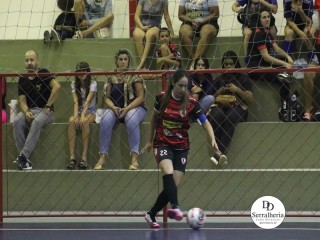 
<a style='margin-left: 5px;' class='btn btn-xs btn-social btn-facebook' href='https://www.facebook.com/sharer/sharer.php?u=https://www.boladovale.com.br/imgs/800-800-90/conteudo/fotos/1837/img9374.jpg' rel='popup' data-width='500' data-height='400'><i class='fa fa-facebook'></i>Compartilhar <span class='hidden-xs'>no Facebook</span>
</a> 
<a class='btn btn-default btn-xs' target='_blank' href='imgs/800-800-90/conteudo/fotos/1837/img9374.jpg'>
<span class='glyphicon glyphicon-cloud-download'></span> Salvar
</a> 
<span></span>