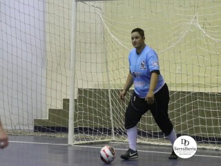 
<a style='margin-left: 5px;' class='btn btn-xs btn-social btn-facebook' href='https://www.facebook.com/sharer/sharer.php?u=https://www.boladovale.com.br/imgs/800-800-90/conteudo/fotos/1837/img9387.jpg' rel='popup' data-width='500' data-height='400'><i class='fa fa-facebook'></i>Compartilhar <span class='hidden-xs'>no Facebook</span>
</a> 
<a class='btn btn-default btn-xs' target='_blank' href='imgs/800-800-90/conteudo/fotos/1837/img9387.jpg'>
<span class='glyphicon glyphicon-cloud-download'></span> Salvar
</a> 
<span></span>