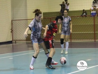 
<a style='margin-left: 5px;' class='btn btn-xs btn-social btn-facebook' href='https://www.facebook.com/sharer/sharer.php?u=https://www.boladovale.com.br/imgs/800-800-90/conteudo/fotos/1837/img9441.jpg' rel='popup' data-width='500' data-height='400'><i class='fa fa-facebook'></i>Compartilhar <span class='hidden-xs'>no Facebook</span>
</a> 
<a class='btn btn-default btn-xs' target='_blank' href='imgs/800-800-90/conteudo/fotos/1837/img9441.jpg'>
<span class='glyphicon glyphicon-cloud-download'></span> Salvar
</a> 
<span></span>