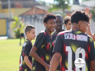 
<a style='margin-left: 5px;' class='btn btn-xs btn-social btn-facebook' href='https://www.facebook.com/sharer/sharer.php?u=https://www.boladovale.com.br/imgs/800-800-90/conteudo/fotos/1839/img9654.jpg' rel='popup' data-width='500' data-height='400'><i class='fa fa-facebook'></i>Compartilhar <span class='hidden-xs'>no Facebook</span>
</a> 
<a class='btn btn-default btn-xs' target='_blank' href='imgs/800-800-90/conteudo/fotos/1839/img9654.jpg'>
<span class='glyphicon glyphicon-cloud-download'></span> Salvar
</a> 
<span></span>