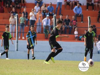 
<a style='margin-left: 5px;' class='btn btn-xs btn-social btn-facebook' href='https://www.facebook.com/sharer/sharer.php?u=https://www.boladovale.com.br/imgs/800-800-90/conteudo/fotos/1839/img9759.jpg' rel='popup' data-width='500' data-height='400'><i class='fa fa-facebook'></i>Compartilhar <span class='hidden-xs'>no Facebook</span>
</a> 
<a class='btn btn-default btn-xs' target='_blank' href='imgs/800-800-90/conteudo/fotos/1839/img9759.jpg'>
<span class='glyphicon glyphicon-cloud-download'></span> Salvar
</a> 
<span></span>