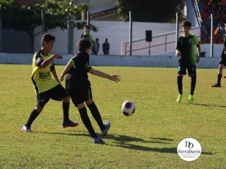 
<a style='margin-left: 5px;' class='btn btn-xs btn-social btn-facebook' href='https://www.facebook.com/sharer/sharer.php?u=https://www.boladovale.com.br/imgs/800-800-90/conteudo/fotos/1840/img9889.jpg' rel='popup' data-width='500' data-height='400'><i class='fa fa-facebook'></i>Compartilhar <span class='hidden-xs'>no Facebook</span>
</a> 
<a class='btn btn-default btn-xs' target='_blank' href='imgs/800-800-90/conteudo/fotos/1840/img9889.jpg'>
<span class='glyphicon glyphicon-cloud-download'></span> Salvar
</a> 
<span></span>