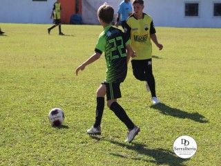 
<a style='margin-left: 5px;' class='btn btn-xs btn-social btn-facebook' href='https://www.facebook.com/sharer/sharer.php?u=https://www.boladovale.com.br/imgs/800-800-90/conteudo/fotos/1840/img9936.jpg' rel='popup' data-width='500' data-height='400'><i class='fa fa-facebook'></i>Compartilhar <span class='hidden-xs'>no Facebook</span>
</a> 
<a class='btn btn-default btn-xs' target='_blank' href='imgs/800-800-90/conteudo/fotos/1840/img9936.jpg'>
<span class='glyphicon glyphicon-cloud-download'></span> Salvar
</a> 
<span></span>