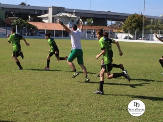 
<a style='margin-left: 5px;' class='btn btn-xs btn-social btn-facebook' href='https://www.facebook.com/sharer/sharer.php?u=https://www.boladovale.com.br/imgs/800-800-90/conteudo/fotos/1840/img9992.jpg' rel='popup' data-width='500' data-height='400'><i class='fa fa-facebook'></i>Compartilhar <span class='hidden-xs'>no Facebook</span>
</a> 
<a class='btn btn-default btn-xs' target='_blank' href='imgs/800-800-90/conteudo/fotos/1840/img9992.jpg'>
<span class='glyphicon glyphicon-cloud-download'></span> Salvar
</a> 
<span></span>