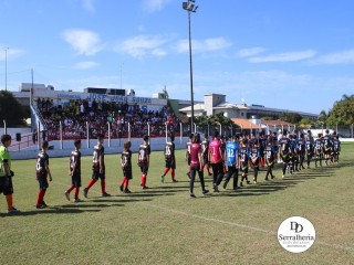 
<a style='margin-left: 5px;' class='btn btn-xs btn-social btn-facebook' href='https://www.facebook.com/sharer/sharer.php?u=https://www.boladovale.com.br/imgs/800-800-90/conteudo/fotos/1841/img0059.jpg' rel='popup' data-width='500' data-height='400'><i class='fa fa-facebook'></i>Compartilhar <span class='hidden-xs'>no Facebook</span>
</a> 
<a class='btn btn-default btn-xs' target='_blank' href='imgs/800-800-90/conteudo/fotos/1841/img0059.jpg'>
<span class='glyphicon glyphicon-cloud-download'></span> Salvar
</a> 
<span></span>