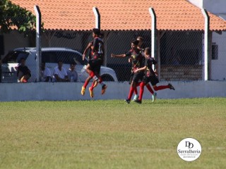 
<a style='margin-left: 5px;' class='btn btn-xs btn-social btn-facebook' href='https://www.facebook.com/sharer/sharer.php?u=https://www.boladovale.com.br/imgs/800-800-90/conteudo/fotos/1841/img0145.jpg' rel='popup' data-width='500' data-height='400'><i class='fa fa-facebook'></i>Compartilhar <span class='hidden-xs'>no Facebook</span>
</a> 
<a class='btn btn-default btn-xs' target='_blank' href='imgs/800-800-90/conteudo/fotos/1841/img0145.jpg'>
<span class='glyphicon glyphicon-cloud-download'></span> Salvar
</a> 
<span></span>