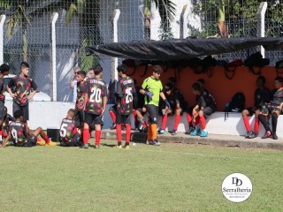 
<a style='margin-left: 5px;' class='btn btn-xs btn-social btn-facebook' href='https://www.facebook.com/sharer/sharer.php?u=https://www.boladovale.com.br/imgs/800-800-90/conteudo/fotos/1841/img0164.jpg' rel='popup' data-width='500' data-height='400'><i class='fa fa-facebook'></i>Compartilhar <span class='hidden-xs'>no Facebook</span>
</a> 
<a class='btn btn-default btn-xs' target='_blank' href='imgs/800-800-90/conteudo/fotos/1841/img0164.jpg'>
<span class='glyphicon glyphicon-cloud-download'></span> Salvar
</a> 
<span></span>