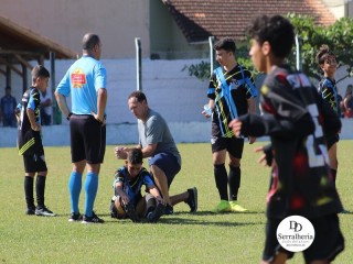 
<a style='margin-left: 5px;' class='btn btn-xs btn-social btn-facebook' href='https://www.facebook.com/sharer/sharer.php?u=https://www.boladovale.com.br/imgs/800-800-90/conteudo/fotos/1841/img0187.jpg' rel='popup' data-width='500' data-height='400'><i class='fa fa-facebook'></i>Compartilhar <span class='hidden-xs'>no Facebook</span>
</a> 
<a class='btn btn-default btn-xs' target='_blank' href='imgs/800-800-90/conteudo/fotos/1841/img0187.jpg'>
<span class='glyphicon glyphicon-cloud-download'></span> Salvar
</a> 
<span></span>