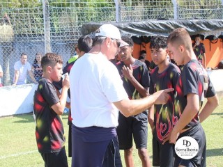 
<a style='margin-left: 5px;' class='btn btn-xs btn-social btn-facebook' href='https://www.facebook.com/sharer/sharer.php?u=https://www.boladovale.com.br/imgs/800-800-90/conteudo/fotos/1841/img0230.jpg' rel='popup' data-width='500' data-height='400'><i class='fa fa-facebook'></i>Compartilhar <span class='hidden-xs'>no Facebook</span>
</a> 
<a class='btn btn-default btn-xs' target='_blank' href='imgs/800-800-90/conteudo/fotos/1841/img0230.jpg'>
<span class='glyphicon glyphicon-cloud-download'></span> Salvar
</a> 
<span></span>