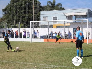 
<a style='margin-left: 5px;' class='btn btn-xs btn-social btn-facebook' href='https://www.facebook.com/sharer/sharer.php?u=https://www.boladovale.com.br/imgs/800-800-90/conteudo/fotos/1841/img0321.jpg' rel='popup' data-width='500' data-height='400'><i class='fa fa-facebook'></i>Compartilhar <span class='hidden-xs'>no Facebook</span>
</a> 
<a class='btn btn-default btn-xs' target='_blank' href='imgs/800-800-90/conteudo/fotos/1841/img0321.jpg'>
<span class='glyphicon glyphicon-cloud-download'></span> Salvar
</a> 
<span></span>