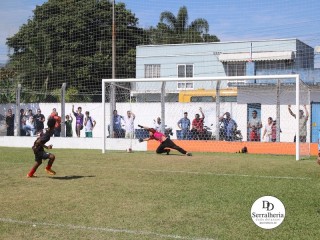 
<a style='margin-left: 5px;' class='btn btn-xs btn-social btn-facebook' href='https://www.facebook.com/sharer/sharer.php?u=https://www.boladovale.com.br/imgs/800-800-90/conteudo/fotos/1841/img0337.jpg' rel='popup' data-width='500' data-height='400'><i class='fa fa-facebook'></i>Compartilhar <span class='hidden-xs'>no Facebook</span>
</a> 
<a class='btn btn-default btn-xs' target='_blank' href='imgs/800-800-90/conteudo/fotos/1841/img0337.jpg'>
<span class='glyphicon glyphicon-cloud-download'></span> Salvar
</a> 
<span></span>