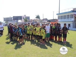 
<a style='margin-left: 5px;' class='btn btn-xs btn-social btn-facebook' href='https://www.facebook.com/sharer/sharer.php?u=https://www.boladovale.com.br/imgs/800-800-90/conteudo/fotos/1842/img0359.jpg' rel='popup' data-width='500' data-height='400'><i class='fa fa-facebook'></i>Compartilhar <span class='hidden-xs'>no Facebook</span>
</a> 
<a class='btn btn-default btn-xs' target='_blank' href='imgs/800-800-90/conteudo/fotos/1842/img0359.jpg'>
<span class='glyphicon glyphicon-cloud-download'></span> Salvar
</a> 
<span></span>
