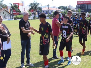 
<a style='margin-left: 5px;' class='btn btn-xs btn-social btn-facebook' href='https://www.facebook.com/sharer/sharer.php?u=https://www.boladovale.com.br/imgs/800-800-90/conteudo/fotos/1842/img0420.jpg' rel='popup' data-width='500' data-height='400'><i class='fa fa-facebook'></i>Compartilhar <span class='hidden-xs'>no Facebook</span>
</a> 
<a class='btn btn-default btn-xs' target='_blank' href='imgs/800-800-90/conteudo/fotos/1842/img0420.jpg'>
<span class='glyphicon glyphicon-cloud-download'></span> Salvar
</a> 
<span></span>