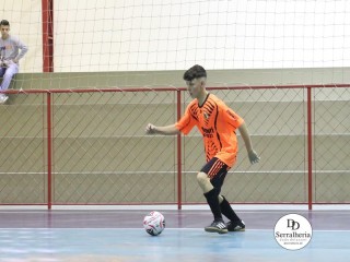 
<a style='margin-left: 5px;' class='btn btn-xs btn-social btn-facebook' href='https://www.facebook.com/sharer/sharer.php?u=https://www.boladovale.com.br/imgs/800-800-90/conteudo/fotos/1843/img0464.jpg' rel='popup' data-width='500' data-height='400'><i class='fa fa-facebook'></i>Compartilhar <span class='hidden-xs'>no Facebook</span>
</a> 
<a class='btn btn-default btn-xs' target='_blank' href='imgs/800-800-90/conteudo/fotos/1843/img0464.jpg'>
<span class='glyphicon glyphicon-cloud-download'></span> Salvar
</a> 
<span></span>