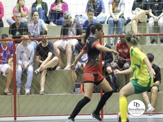 
<a style='margin-left: 5px;' class='btn btn-xs btn-social btn-facebook' href='https://www.facebook.com/sharer/sharer.php?u=https://www.boladovale.com.br/imgs/800-800-90/conteudo/fotos/1844/img0684.jpg' rel='popup' data-width='500' data-height='400'><i class='fa fa-facebook'></i>Compartilhar <span class='hidden-xs'>no Facebook</span>
</a> 
<a class='btn btn-default btn-xs' target='_blank' href='imgs/800-800-90/conteudo/fotos/1844/img0684.jpg'>
<span class='glyphicon glyphicon-cloud-download'></span> Salvar
</a> 
<span></span>