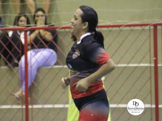 
<a style='margin-left: 5px;' class='btn btn-xs btn-social btn-facebook' href='https://www.facebook.com/sharer/sharer.php?u=https://www.boladovale.com.br/imgs/800-800-90/conteudo/fotos/1844/img0740.jpg' rel='popup' data-width='500' data-height='400'><i class='fa fa-facebook'></i>Compartilhar <span class='hidden-xs'>no Facebook</span>
</a> 
<a class='btn btn-default btn-xs' target='_blank' href='imgs/800-800-90/conteudo/fotos/1844/img0740.jpg'>
<span class='glyphicon glyphicon-cloud-download'></span> Salvar
</a> 
<span></span>