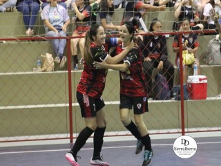 
<a style='margin-left: 5px;' class='btn btn-xs btn-social btn-facebook' href='https://www.facebook.com/sharer/sharer.php?u=https://www.boladovale.com.br/imgs/800-800-90/conteudo/fotos/1845/img0822.jpg' rel='popup' data-width='500' data-height='400'><i class='fa fa-facebook'></i>Compartilhar <span class='hidden-xs'>no Facebook</span>
</a> 
<a class='btn btn-default btn-xs' target='_blank' href='imgs/800-800-90/conteudo/fotos/1845/img0822.jpg'>
<span class='glyphicon glyphicon-cloud-download'></span> Salvar
</a> 
<span></span>