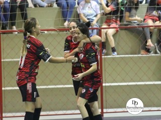 
<a style='margin-left: 5px;' class='btn btn-xs btn-social btn-facebook' href='https://www.facebook.com/sharer/sharer.php?u=https://www.boladovale.com.br/imgs/800-800-90/conteudo/fotos/1845/img0823.jpg' rel='popup' data-width='500' data-height='400'><i class='fa fa-facebook'></i>Compartilhar <span class='hidden-xs'>no Facebook</span>
</a> 
<a class='btn btn-default btn-xs' target='_blank' href='imgs/800-800-90/conteudo/fotos/1845/img0823.jpg'>
<span class='glyphicon glyphicon-cloud-download'></span> Salvar
</a> 
<span></span>