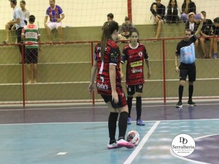 
<a style='margin-left: 5px;' class='btn btn-xs btn-social btn-facebook' href='https://www.facebook.com/sharer/sharer.php?u=https://www.boladovale.com.br/imgs/800-800-90/conteudo/fotos/1845/img0869.jpg' rel='popup' data-width='500' data-height='400'><i class='fa fa-facebook'></i>Compartilhar <span class='hidden-xs'>no Facebook</span>
</a> 
<a class='btn btn-default btn-xs' target='_blank' href='imgs/800-800-90/conteudo/fotos/1845/img0869.jpg'>
<span class='glyphicon glyphicon-cloud-download'></span> Salvar
</a> 
<span></span>