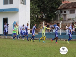 
<a style='margin-left: 5px;' class='btn btn-xs btn-social btn-facebook' href='https://www.facebook.com/sharer/sharer.php?u=https://www.boladovale.com.br/imgs/800-800-90/conteudo/fotos/1846/img0969.jpg' rel='popup' data-width='500' data-height='400'><i class='fa fa-facebook'></i>Compartilhar <span class='hidden-xs'>no Facebook</span>
</a> 
<a class='btn btn-default btn-xs' target='_blank' href='imgs/800-800-90/conteudo/fotos/1846/img0969.jpg'>
<span class='glyphicon glyphicon-cloud-download'></span> Salvar
</a> 
<span></span>