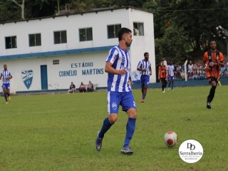 
<a style='margin-left: 5px;' class='btn btn-xs btn-social btn-facebook' href='https://www.facebook.com/sharer/sharer.php?u=https://www.boladovale.com.br/imgs/800-800-90/conteudo/fotos/1846/img1070.jpg' rel='popup' data-width='500' data-height='400'><i class='fa fa-facebook'></i>Compartilhar <span class='hidden-xs'>no Facebook</span>
</a> 
<a class='btn btn-default btn-xs' target='_blank' href='imgs/800-800-90/conteudo/fotos/1846/img1070.jpg'>
<span class='glyphicon glyphicon-cloud-download'></span> Salvar
</a> 
<span></span>