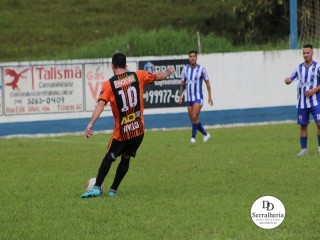 
<a style='margin-left: 5px;' class='btn btn-xs btn-social btn-facebook' href='https://www.facebook.com/sharer/sharer.php?u=https://www.boladovale.com.br/imgs/800-800-90/conteudo/fotos/1846/img1078.jpg' rel='popup' data-width='500' data-height='400'><i class='fa fa-facebook'></i>Compartilhar <span class='hidden-xs'>no Facebook</span>
</a> 
<a class='btn btn-default btn-xs' target='_blank' href='imgs/800-800-90/conteudo/fotos/1846/img1078.jpg'>
<span class='glyphicon glyphicon-cloud-download'></span> Salvar
</a> 
<span></span>