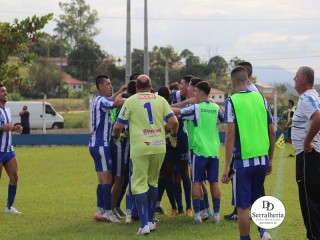 
<a style='margin-left: 5px;' class='btn btn-xs btn-social btn-facebook' href='https://www.facebook.com/sharer/sharer.php?u=https://www.boladovale.com.br/imgs/800-800-90/conteudo/fotos/1846/img1119.jpg' rel='popup' data-width='500' data-height='400'><i class='fa fa-facebook'></i>Compartilhar <span class='hidden-xs'>no Facebook</span>
</a> 
<a class='btn btn-default btn-xs' target='_blank' href='imgs/800-800-90/conteudo/fotos/1846/img1119.jpg'>
<span class='glyphicon glyphicon-cloud-download'></span> Salvar
</a> 
<span></span>