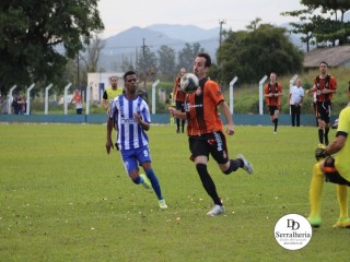 
<a style='margin-left: 5px;' class='btn btn-xs btn-social btn-facebook' href='https://www.facebook.com/sharer/sharer.php?u=https://www.boladovale.com.br/imgs/800-800-90/conteudo/fotos/1846/img1183.jpg' rel='popup' data-width='500' data-height='400'><i class='fa fa-facebook'></i>Compartilhar <span class='hidden-xs'>no Facebook</span>
</a> 
<a class='btn btn-default btn-xs' target='_blank' href='imgs/800-800-90/conteudo/fotos/1846/img1183.jpg'>
<span class='glyphicon glyphicon-cloud-download'></span> Salvar
</a> 
<span></span>