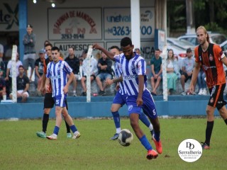 
<a style='margin-left: 5px;' class='btn btn-xs btn-social btn-facebook' href='https://www.facebook.com/sharer/sharer.php?u=https://www.boladovale.com.br/imgs/800-800-90/conteudo/fotos/1846/img1199.jpg' rel='popup' data-width='500' data-height='400'><i class='fa fa-facebook'></i>Compartilhar <span class='hidden-xs'>no Facebook</span>
</a> 
<a class='btn btn-default btn-xs' target='_blank' href='imgs/800-800-90/conteudo/fotos/1846/img1199.jpg'>
<span class='glyphicon glyphicon-cloud-download'></span> Salvar
</a> 
<span></span>