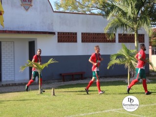 
<a style='margin-left: 5px;' class='btn btn-xs btn-social btn-facebook' href='https://www.facebook.com/sharer/sharer.php?u=https://www.boladovale.com.br/imgs/800-800-90/conteudo/fotos/1847/img1327.jpg' rel='popup' data-width='500' data-height='400'><i class='fa fa-facebook'></i>Compartilhar <span class='hidden-xs'>no Facebook</span>
</a> 
<a class='btn btn-default btn-xs' target='_blank' href='imgs/800-800-90/conteudo/fotos/1847/img1327.jpg'>
<span class='glyphicon glyphicon-cloud-download'></span> Salvar
</a> 
<span></span>