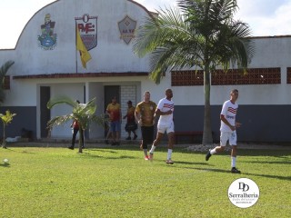 
<a style='margin-left: 5px;' class='btn btn-xs btn-social btn-facebook' href='https://www.facebook.com/sharer/sharer.php?u=https://www.boladovale.com.br/imgs/800-800-90/conteudo/fotos/1847/img1341.jpg' rel='popup' data-width='500' data-height='400'><i class='fa fa-facebook'></i>Compartilhar <span class='hidden-xs'>no Facebook</span>
</a> 
<a class='btn btn-default btn-xs' target='_blank' href='imgs/800-800-90/conteudo/fotos/1847/img1341.jpg'>
<span class='glyphicon glyphicon-cloud-download'></span> Salvar
</a> 
<span></span>
