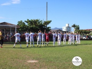 
<a style='margin-left: 5px;' class='btn btn-xs btn-social btn-facebook' href='https://www.facebook.com/sharer/sharer.php?u=https://www.boladovale.com.br/imgs/800-800-90/conteudo/fotos/1847/img1343.jpg' rel='popup' data-width='500' data-height='400'><i class='fa fa-facebook'></i>Compartilhar <span class='hidden-xs'>no Facebook</span>
</a> 
<a class='btn btn-default btn-xs' target='_blank' href='imgs/800-800-90/conteudo/fotos/1847/img1343.jpg'>
<span class='glyphicon glyphicon-cloud-download'></span> Salvar
</a> 
<span></span>