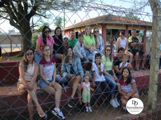 
<a style='margin-left: 5px;' class='btn btn-xs btn-social btn-facebook' href='https://www.facebook.com/sharer/sharer.php?u=https://www.boladovale.com.br/imgs/800-800-90/conteudo/fotos/1847/img1509.jpg' rel='popup' data-width='500' data-height='400'><i class='fa fa-facebook'></i>Compartilhar <span class='hidden-xs'>no Facebook</span>
</a> 
<a class='btn btn-default btn-xs' target='_blank' href='imgs/800-800-90/conteudo/fotos/1847/img1509.jpg'>
<span class='glyphicon glyphicon-cloud-download'></span> Salvar
</a> 
<span></span>
