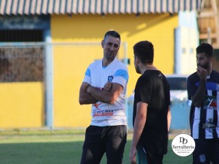 
<a style='margin-left: 5px;' class='btn btn-xs btn-social btn-facebook' href='https://www.facebook.com/sharer/sharer.php?u=https://www.boladovale.com.br/imgs/800-800-90/conteudo/fotos/1848/img1626.jpg' rel='popup' data-width='500' data-height='400'><i class='fa fa-facebook'></i>Compartilhar <span class='hidden-xs'>no Facebook</span>
</a> 
<a class='btn btn-default btn-xs' target='_blank' href='imgs/800-800-90/conteudo/fotos/1848/img1626.jpg'>
<span class='glyphicon glyphicon-cloud-download'></span> Salvar
</a> 
<span></span>