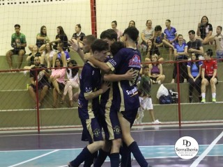 
<a style='margin-left: 5px;' class='btn btn-xs btn-social btn-facebook' href='https://www.facebook.com/sharer/sharer.php?u=https://www.boladovale.com.br/imgs/800-800-90/conteudo/fotos/1849/img1723.jpg' rel='popup' data-width='500' data-height='400'><i class='fa fa-facebook'></i>Compartilhar <span class='hidden-xs'>no Facebook</span>
</a> 
<a class='btn btn-default btn-xs' target='_blank' href='imgs/800-800-90/conteudo/fotos/1849/img1723.jpg'>
<span class='glyphicon glyphicon-cloud-download'></span> Salvar
</a> 
<span></span>