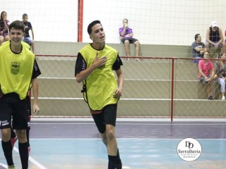
<a style='margin-left: 5px;' class='btn btn-xs btn-social btn-facebook' href='https://www.facebook.com/sharer/sharer.php?u=https://www.boladovale.com.br/imgs/800-800-90/conteudo/fotos/1849/img1732.jpg' rel='popup' data-width='500' data-height='400'><i class='fa fa-facebook'></i>Compartilhar <span class='hidden-xs'>no Facebook</span>
</a> 
<a class='btn btn-default btn-xs' target='_blank' href='imgs/800-800-90/conteudo/fotos/1849/img1732.jpg'>
<span class='glyphicon glyphicon-cloud-download'></span> Salvar
</a> 
<span></span>