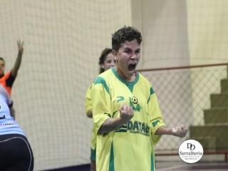 
<a style='margin-left: 5px;' class='btn btn-xs btn-social btn-facebook' href='https://www.facebook.com/sharer/sharer.php?u=https://www.boladovale.com.br/imgs/800-800-90/conteudo/fotos/1850/img1824.jpg' rel='popup' data-width='500' data-height='400'><i class='fa fa-facebook'></i>Compartilhar <span class='hidden-xs'>no Facebook</span>
</a> 
<a class='btn btn-default btn-xs' target='_blank' href='imgs/800-800-90/conteudo/fotos/1850/img1824.jpg'>
<span class='glyphicon glyphicon-cloud-download'></span> Salvar
</a> 
<span></span>