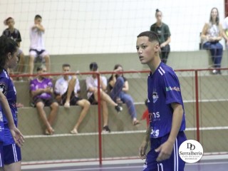 
<a style='margin-left: 5px;' class='btn btn-xs btn-social btn-facebook' href='https://www.facebook.com/sharer/sharer.php?u=https://www.boladovale.com.br/imgs/800-800-90/conteudo/fotos/1851/img1908.jpg' rel='popup' data-width='500' data-height='400'><i class='fa fa-facebook'></i>Compartilhar <span class='hidden-xs'>no Facebook</span>
</a> 
<a class='btn btn-default btn-xs' target='_blank' href='imgs/800-800-90/conteudo/fotos/1851/img1908.jpg'>
<span class='glyphicon glyphicon-cloud-download'></span> Salvar
</a> 
<span></span>