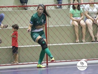 
<a style='margin-left: 5px;' class='btn btn-xs btn-social btn-facebook' href='https://www.facebook.com/sharer/sharer.php?u=https://www.boladovale.com.br/imgs/800-800-90/conteudo/fotos/1851/img1916.jpg' rel='popup' data-width='500' data-height='400'><i class='fa fa-facebook'></i>Compartilhar <span class='hidden-xs'>no Facebook</span>
</a> 
<a class='btn btn-default btn-xs' target='_blank' href='imgs/800-800-90/conteudo/fotos/1851/img1916.jpg'>
<span class='glyphicon glyphicon-cloud-download'></span> Salvar
</a> 
<span></span>