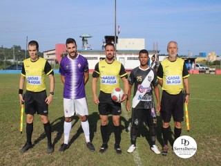 
<a style='margin-left: 5px;' class='btn btn-xs btn-social btn-facebook' href='https://www.facebook.com/sharer/sharer.php?u=https://www.boladovale.com.br/imgs/800-800-90/conteudo/fotos/1852/img1966.jpg' rel='popup' data-width='500' data-height='400'><i class='fa fa-facebook'></i>Compartilhar <span class='hidden-xs'>no Facebook</span>
</a> 
<a class='btn btn-default btn-xs' target='_blank' href='imgs/800-800-90/conteudo/fotos/1852/img1966.jpg'>
<span class='glyphicon glyphicon-cloud-download'></span> Salvar
</a> 
<span></span>