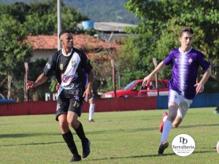 
<a style='margin-left: 5px;' class='btn btn-xs btn-social btn-facebook' href='https://www.facebook.com/sharer/sharer.php?u=https://www.boladovale.com.br/imgs/800-800-90/conteudo/fotos/1852/img1978.jpg' rel='popup' data-width='500' data-height='400'><i class='fa fa-facebook'></i>Compartilhar <span class='hidden-xs'>no Facebook</span>
</a> 
<a class='btn btn-default btn-xs' target='_blank' href='imgs/800-800-90/conteudo/fotos/1852/img1978.jpg'>
<span class='glyphicon glyphicon-cloud-download'></span> Salvar
</a> 
<span></span>