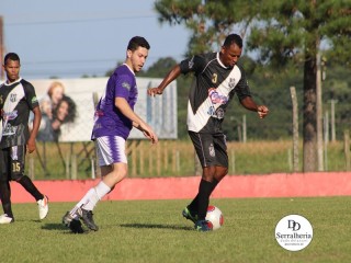 
<a style='margin-left: 5px;' class='btn btn-xs btn-social btn-facebook' href='https://www.facebook.com/sharer/sharer.php?u=https://www.boladovale.com.br/imgs/800-800-90/conteudo/fotos/1852/img2086.jpg' rel='popup' data-width='500' data-height='400'><i class='fa fa-facebook'></i>Compartilhar <span class='hidden-xs'>no Facebook</span>
</a> 
<a class='btn btn-default btn-xs' target='_blank' href='imgs/800-800-90/conteudo/fotos/1852/img2086.jpg'>
<span class='glyphicon glyphicon-cloud-download'></span> Salvar
</a> 
<span></span>