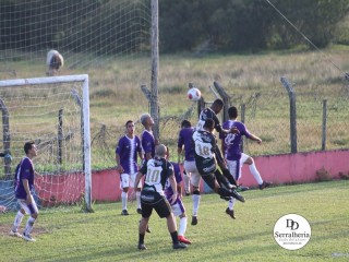 
<a style='margin-left: 5px;' class='btn btn-xs btn-social btn-facebook' href='https://www.facebook.com/sharer/sharer.php?u=https://www.boladovale.com.br/imgs/800-800-90/conteudo/fotos/1852/img2215.jpg' rel='popup' data-width='500' data-height='400'><i class='fa fa-facebook'></i>Compartilhar <span class='hidden-xs'>no Facebook</span>
</a> 
<a class='btn btn-default btn-xs' target='_blank' href='imgs/800-800-90/conteudo/fotos/1852/img2215.jpg'>
<span class='glyphicon glyphicon-cloud-download'></span> Salvar
</a> 
<span></span>