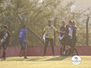 
<a style='margin-left: 5px;' class='btn btn-xs btn-social btn-facebook' href='https://www.facebook.com/sharer/sharer.php?u=https://www.boladovale.com.br/imgs/800-800-90/conteudo/fotos/1852/img2231.jpg' rel='popup' data-width='500' data-height='400'><i class='fa fa-facebook'></i>Compartilhar <span class='hidden-xs'>no Facebook</span>
</a> 
<a class='btn btn-default btn-xs' target='_blank' href='imgs/800-800-90/conteudo/fotos/1852/img2231.jpg'>
<span class='glyphicon glyphicon-cloud-download'></span> Salvar
</a> 
<span></span>