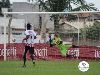
<a style='margin-left: 5px;' class='btn btn-xs btn-social btn-facebook' href='https://www.facebook.com/sharer/sharer.php?u=https://www.boladovale.com.br/imgs/800-800-90/conteudo/fotos/1853/img2302.jpg' rel='popup' data-width='500' data-height='400'><i class='fa fa-facebook'></i>Compartilhar <span class='hidden-xs'>no Facebook</span>
</a> 
<a class='btn btn-default btn-xs' target='_blank' href='imgs/800-800-90/conteudo/fotos/1853/img2302.jpg'>
<span class='glyphicon glyphicon-cloud-download'></span> Salvar
</a> 
<span></span>