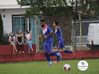 
<a style='margin-left: 5px;' class='btn btn-xs btn-social btn-facebook' href='https://www.facebook.com/sharer/sharer.php?u=https://www.boladovale.com.br/imgs/800-800-90/conteudo/fotos/1853/img2311.jpg' rel='popup' data-width='500' data-height='400'><i class='fa fa-facebook'></i>Compartilhar <span class='hidden-xs'>no Facebook</span>
</a> 
<a class='btn btn-default btn-xs' target='_blank' href='imgs/800-800-90/conteudo/fotos/1853/img2311.jpg'>
<span class='glyphicon glyphicon-cloud-download'></span> Salvar
</a> 
<span></span>