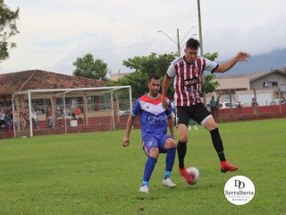 
<a style='margin-left: 5px;' class='btn btn-xs btn-social btn-facebook' href='https://www.facebook.com/sharer/sharer.php?u=https://www.boladovale.com.br/imgs/800-800-90/conteudo/fotos/1853/img2319.jpg' rel='popup' data-width='500' data-height='400'><i class='fa fa-facebook'></i>Compartilhar <span class='hidden-xs'>no Facebook</span>
</a> 
<a class='btn btn-default btn-xs' target='_blank' href='imgs/800-800-90/conteudo/fotos/1853/img2319.jpg'>
<span class='glyphicon glyphicon-cloud-download'></span> Salvar
</a> 
<span></span>