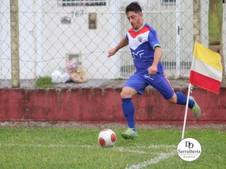 
<a style='margin-left: 5px;' class='btn btn-xs btn-social btn-facebook' href='https://www.facebook.com/sharer/sharer.php?u=https://www.boladovale.com.br/imgs/800-800-90/conteudo/fotos/1853/img2328.jpg' rel='popup' data-width='500' data-height='400'><i class='fa fa-facebook'></i>Compartilhar <span class='hidden-xs'>no Facebook</span>
</a> 
<a class='btn btn-default btn-xs' target='_blank' href='imgs/800-800-90/conteudo/fotos/1853/img2328.jpg'>
<span class='glyphicon glyphicon-cloud-download'></span> Salvar
</a> 
<span></span>