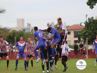 
<a style='margin-left: 5px;' class='btn btn-xs btn-social btn-facebook' href='https://www.facebook.com/sharer/sharer.php?u=https://www.boladovale.com.br/imgs/800-800-90/conteudo/fotos/1853/img2363.jpg' rel='popup' data-width='500' data-height='400'><i class='fa fa-facebook'></i>Compartilhar <span class='hidden-xs'>no Facebook</span>
</a> 
<a class='btn btn-default btn-xs' target='_blank' href='imgs/800-800-90/conteudo/fotos/1853/img2363.jpg'>
<span class='glyphicon glyphicon-cloud-download'></span> Salvar
</a> 
<span></span>